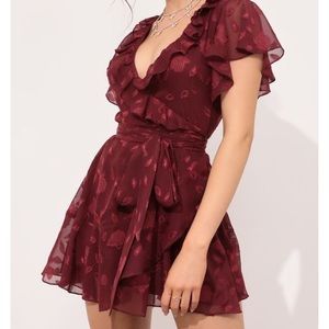 Lucy in the Sky betty wrap dress in merlot floral chiffon - NEVER WORN. Size L